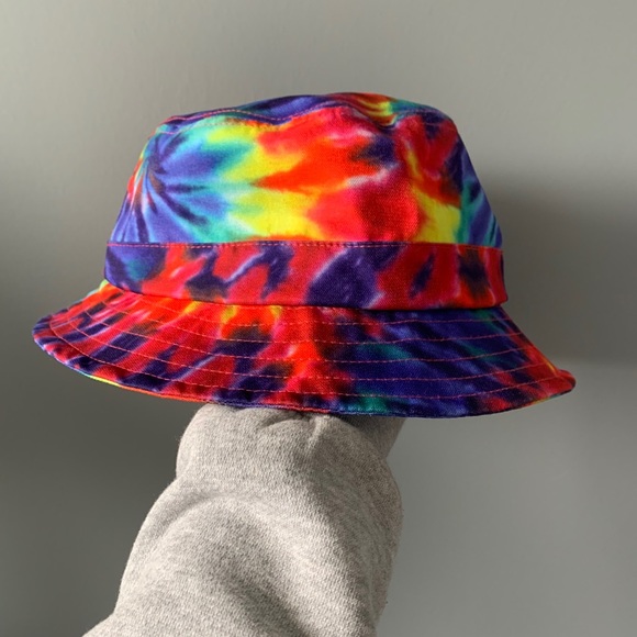 Tie dye bucket hat